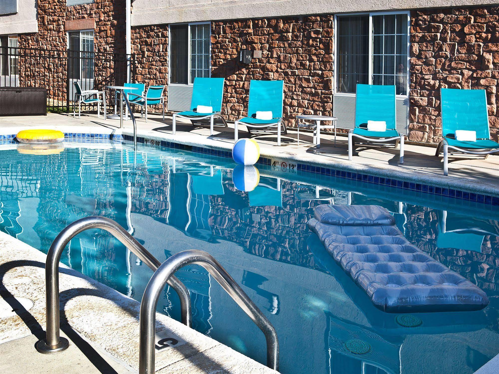 Towneplace Suites Colorado Springs Exteriér fotografie